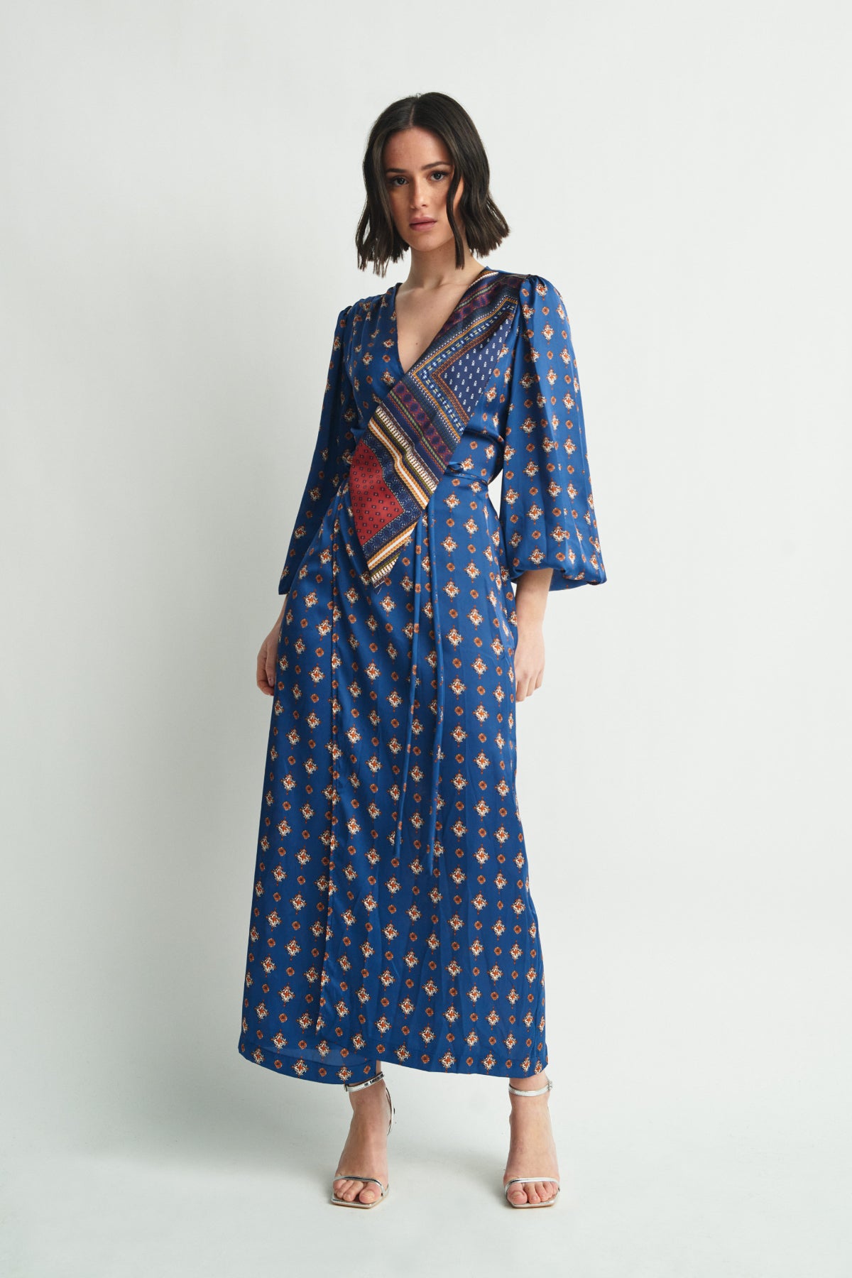 Vestido-kimono Begué