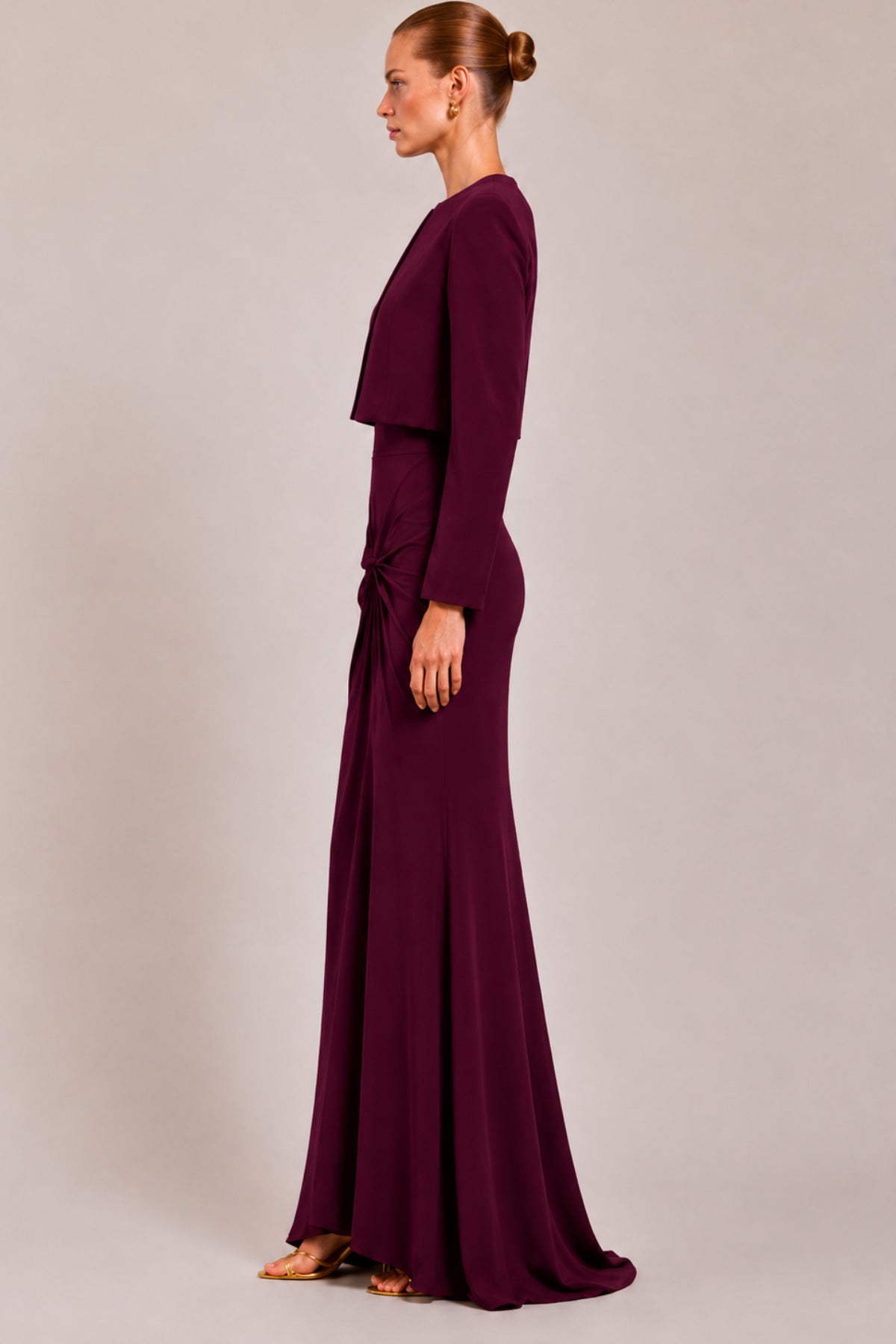 Amane Burgundy Set