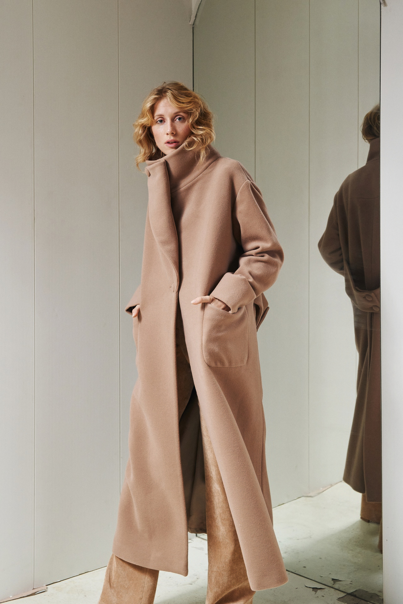 Abrigo Charlotte Camel
