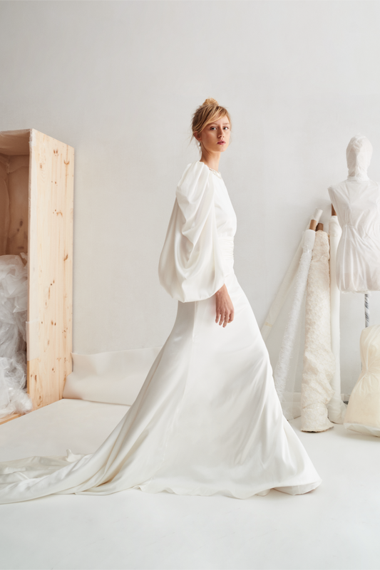 La Traviata wedding dress