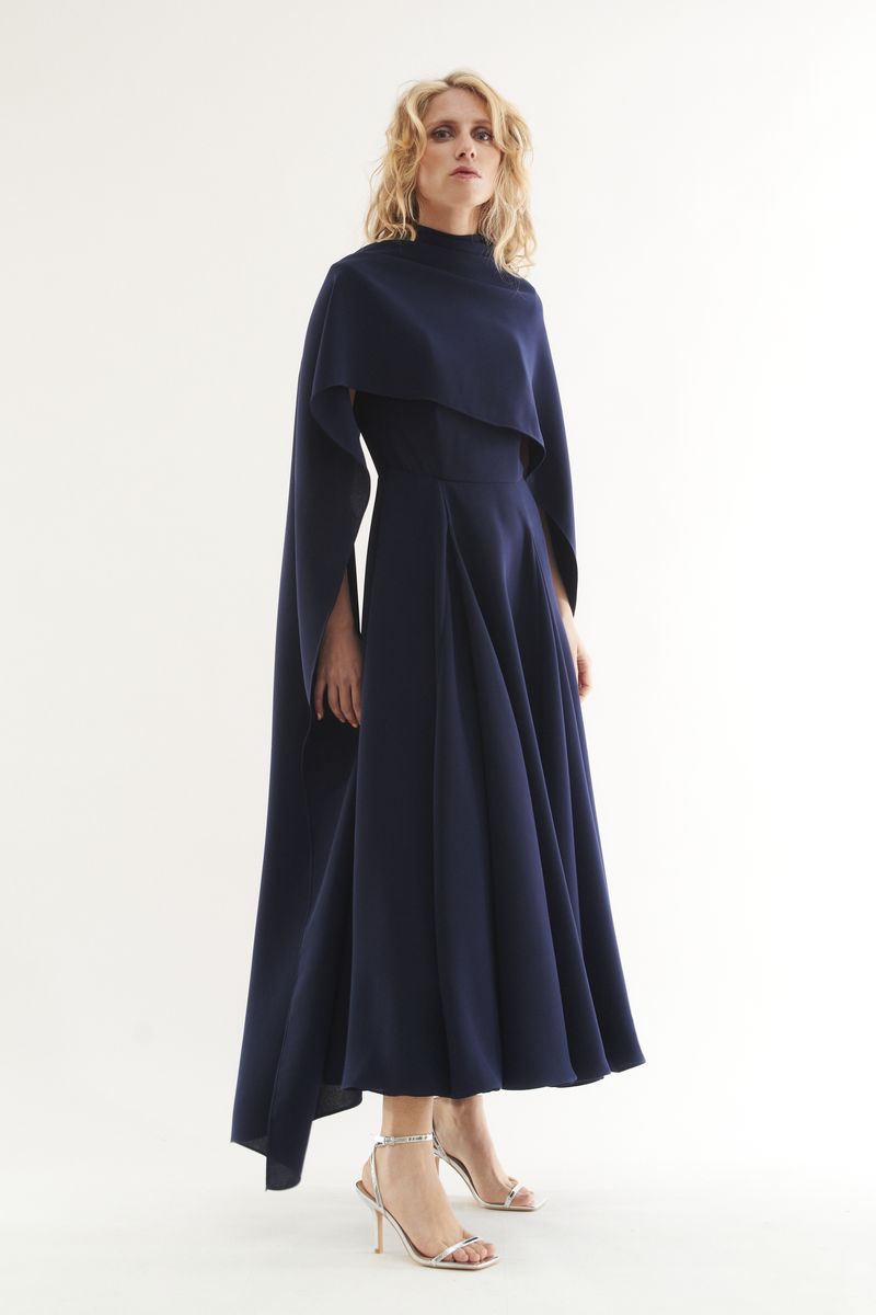 Vestido Brava marino con capa