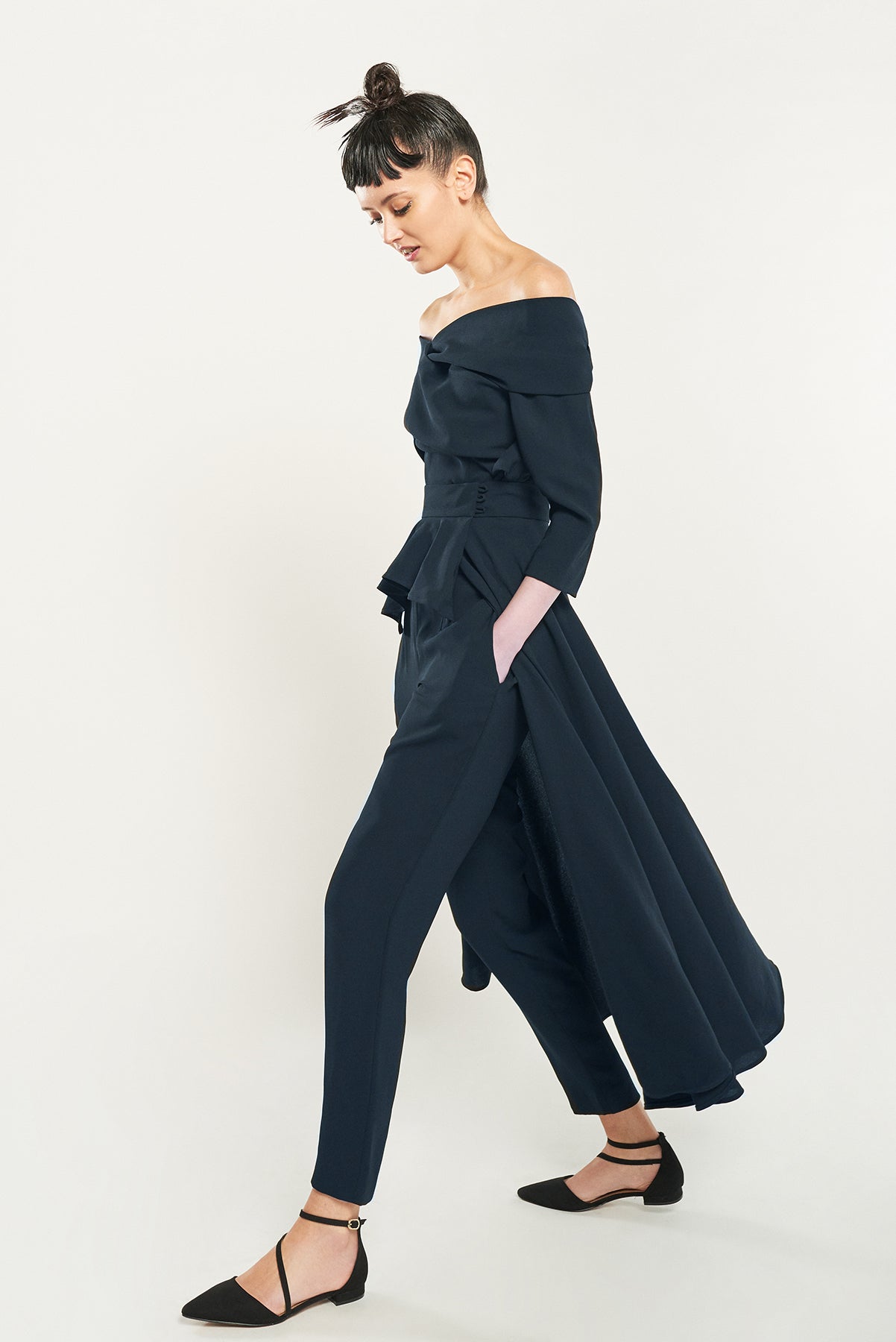 Total Look Kate manga larga marino