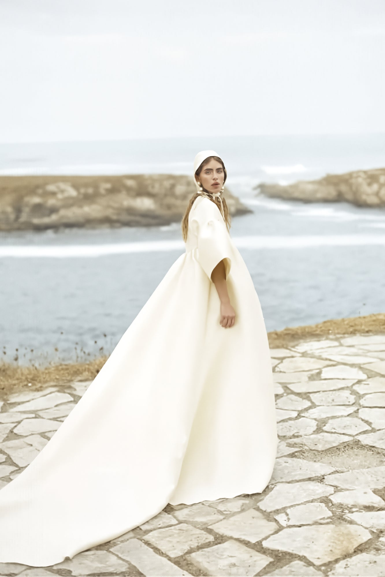 Iria Flavia wedding dress-coat