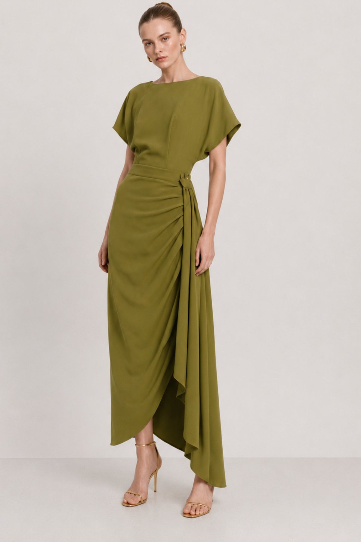 Vestido Setsuna midi verde oliva
