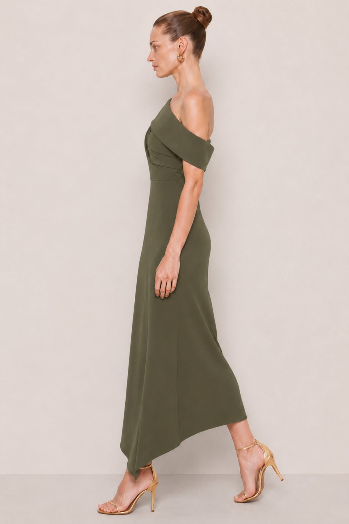 Conjunto de dos piezas Henko caqui midi